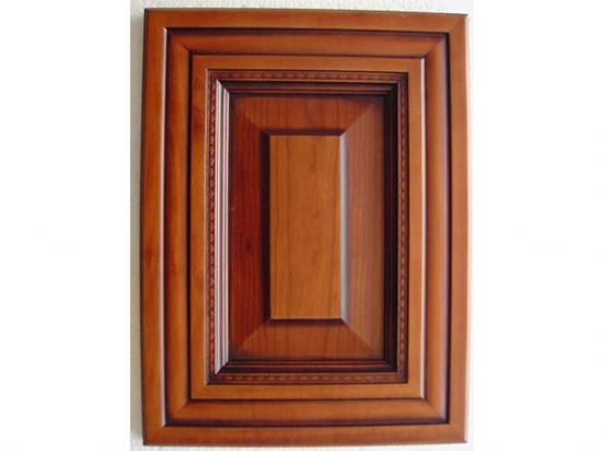 點(diǎn)擊查看詳細(xì)信息<br>標(biāo)題：實(shí)木櫥柜 閱讀次數(shù)：2181